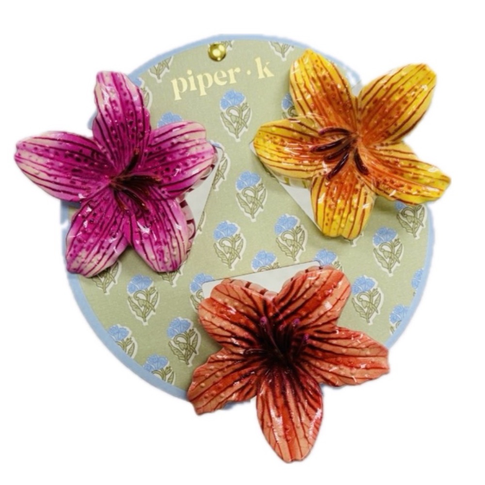 NWT 🌺🌼🌸 Piper K Gorgeous Orchid Hair Claw Clips set of 3 - Picture 3 of 10